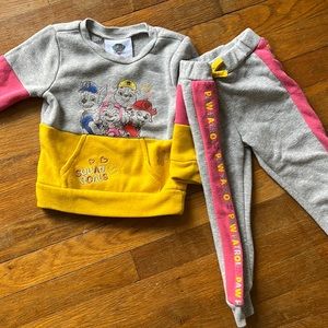 Paw patrol girls sweat suit size 18 months